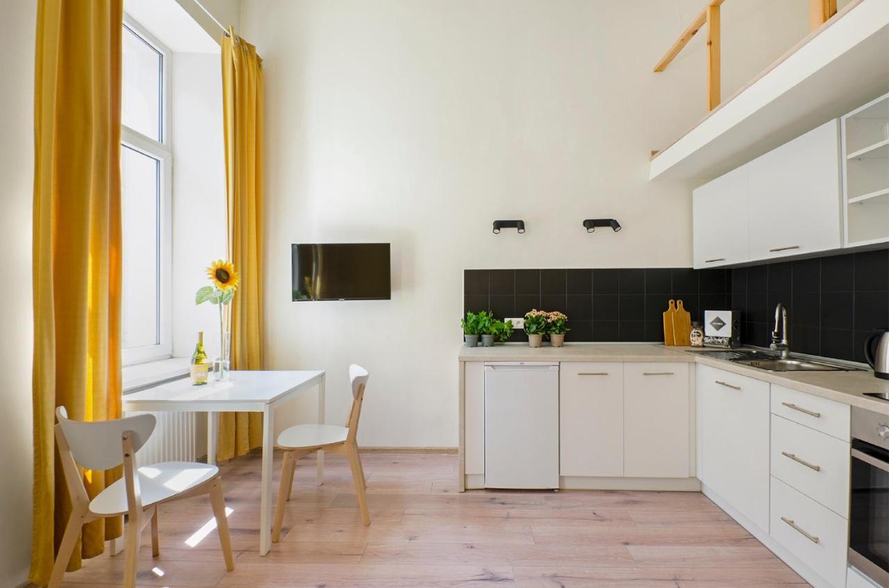 Cozy Apartments On Sierpnia Street Lodz  Luaran gambar